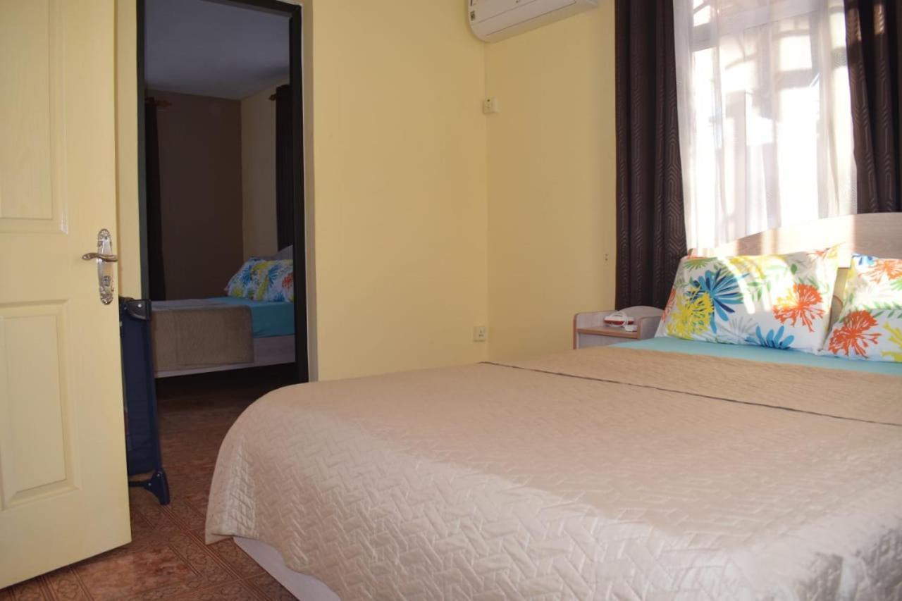 Oasis Kite Appartment 拉高莱特 外观 照片
